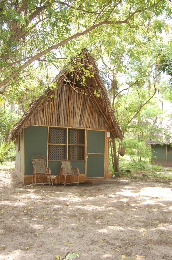 The Beach Crab Resort Pangani Exterior photo